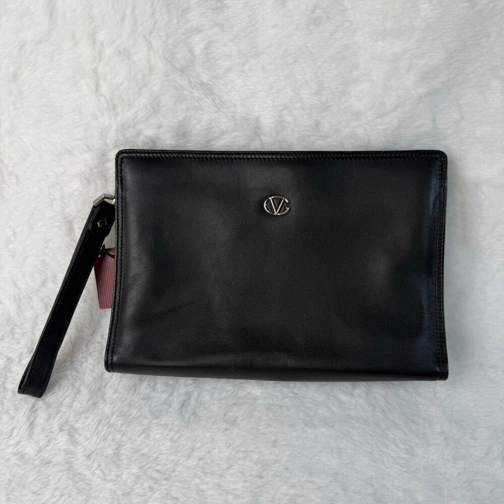 Giovanni Valentino clutch